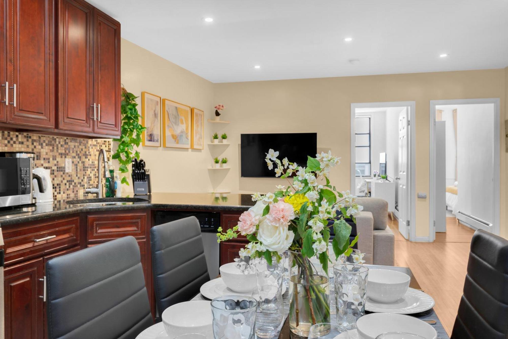 Stylish 2 Bedroom In Chelsea
